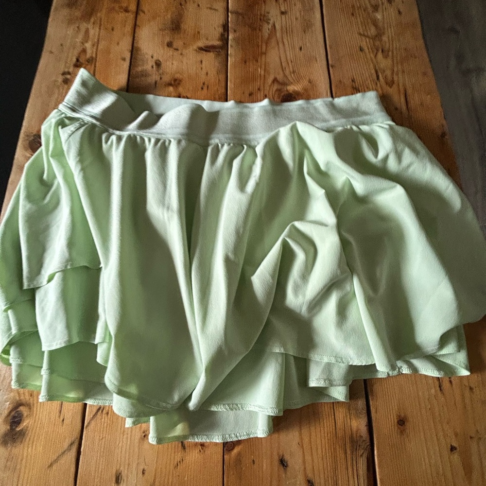 Lululemon Light Green layered Skort